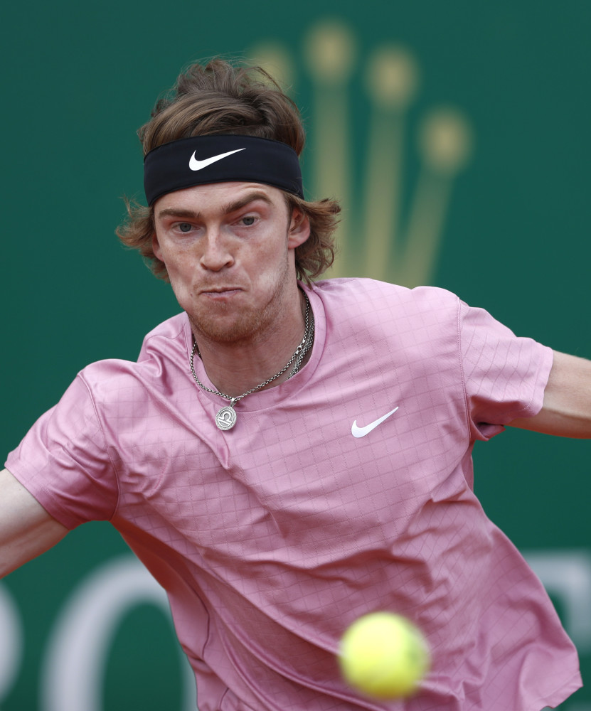 进球功臣 进球功臣