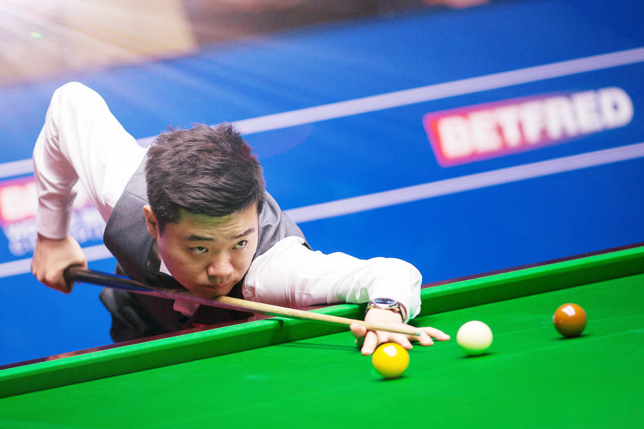 她们不仅技 她们不仅技